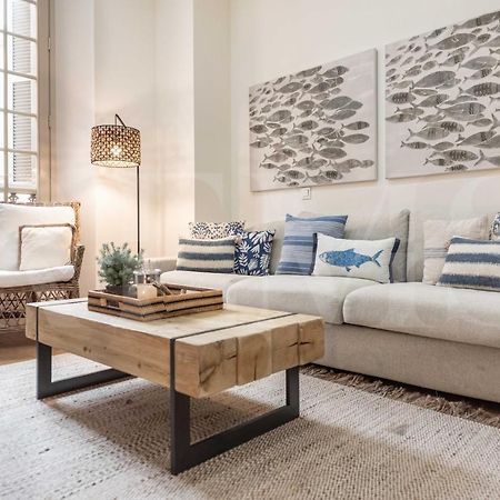 Dreamy Mediterranean Apartment With Parking - Center By Rems Malaga Exterior photo